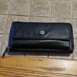 Nautica Elegant Black Wallet with Button Detail
